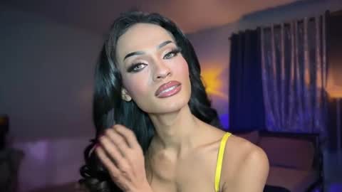 ValentinaMoone online show from 08/09/26, 12:10