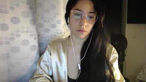 Paola online show from 05/07/26, 03:23