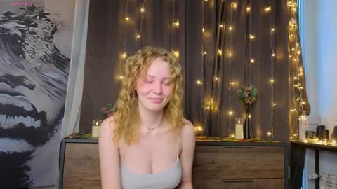 Teri  My favorite vibes 77 101 222 666 online show from 12/23/25, 03:15