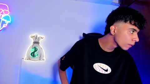 Snapshot of quetzal_coatl_ chatting on 11/07/25, 08:53 quetzal_coatl_ online show from 11/07/25, 08:53