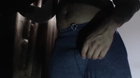 Snapshot of quickienerd chatting on 01/12/25, 10:54 oilypanda online show from 01/12/25, 10:54