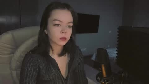 quietluxury online show from 02/11/26, 01:49