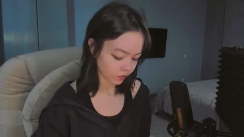 quietluxury online show from 02/17/26, 10:23