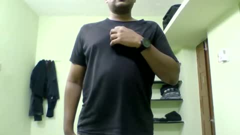 Snapshot of quietlyyours chatting on 02/16/26, 04:03 quietlyyours online show from 02/16/26, 04:03