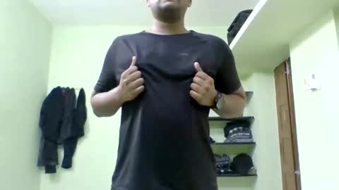 Snapshot of quietlyyours chatting on 02/17/26, 04:53 quietlyyours online show from 02/17/26, 04:53