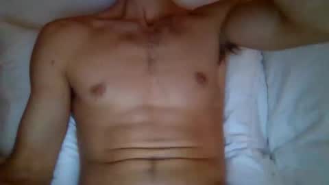 Snapshot of quiii1103 chatting on 10/05/25, 02:10 quiii1103 online show from 10/05/25, 02:10