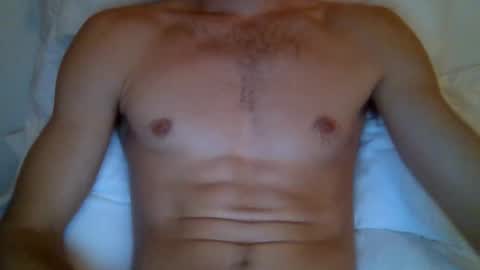 Snapshot of quiii1103 chatting on 11/23/25, 12:43 quiii1103 online show from 11/23/25, 12:43