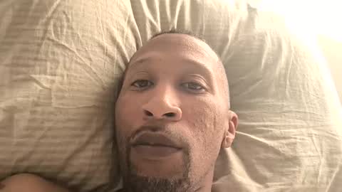 Snapshot of quindre chatting on 10/04/25, 11:25 quindre online show from 10/04/25, 11:25