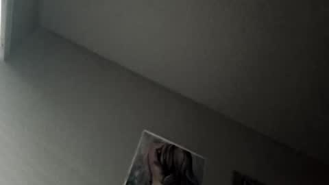 Snapshot of quindre chatting on 10/05/25, 11:35 quindre online show from 10/05/25, 11:35