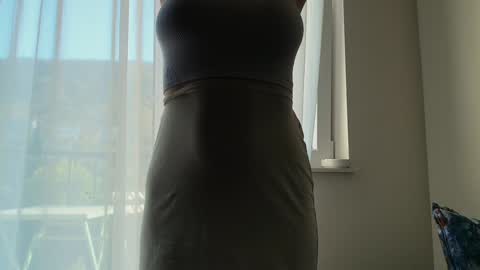 Snapshot of quinnmx chatting on 10/08/25, 12:58 Quinn online show from 10/08/25, 12:58