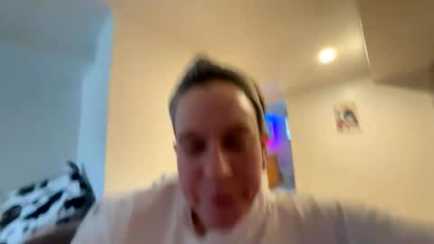 Snapshot of quinnofspades chatting on 02/05/25, 03:52 quinnofspades online show from 02/05/25, 03:52