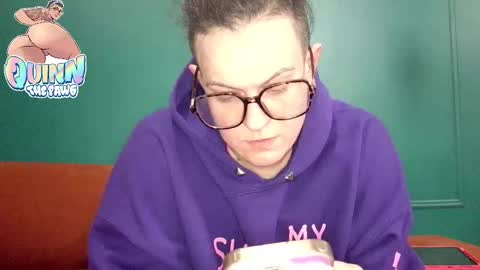 Snapshot of quinnofspades chatting on 10/30/25, 07:25 quinnofspades online show from 10/30/25, 07:25