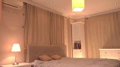 kiri online show from 11/19/25, 05:13