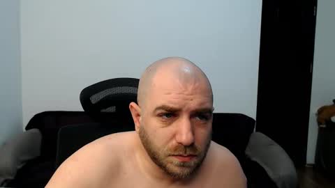 Snapshot of r0bila chatting on 03/15/26, 08:48 R0bila online show from 03/15/26, 08:48