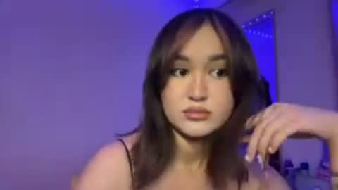 r0xyy online show from 07/08/26, 07:29