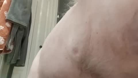 Snapshot of rabaza chatting on 03/05/25, 04:57 rabaza online show from 03/05/25, 04:57