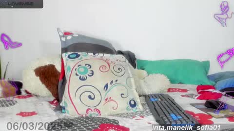 Snapshot of rabbit_hot99 chatting on 03/06/25, 11:42 manelik sofia online show from 03/06/25, 11:42