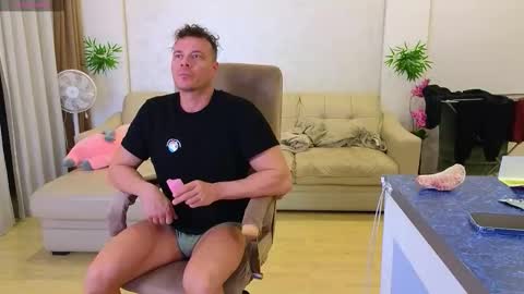 Jess  John online show from 01/14/26, 06:35