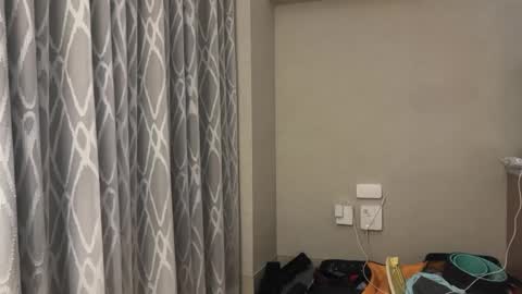 Snapshot of racerboy17 chatting on 10/05/25, 03:21 racerboy17 online show from 10/05/25, 03:21