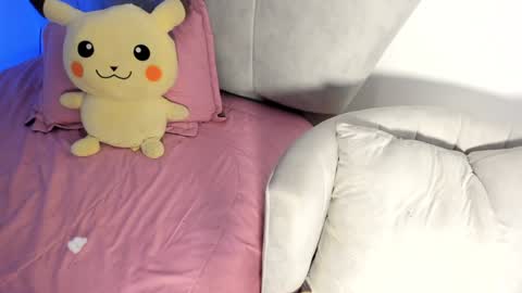 Snapshot of rachaeldeckard chatting on 01/13/25, 04:18 natalia - online show from 01/13/25, 04:18