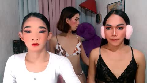 Snapshot of rachel_cummer chatting on 12/30/24, 02:20 Rachel cummer online show from 12/30/24, 02:20