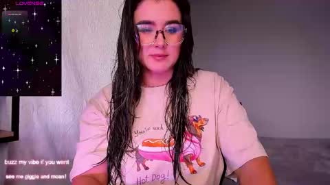 Rachel Foss online show from 04/07/26, 07:14