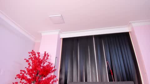 Snapshot of rachel_mendoza chatting on 12/27/24, 11:39 Rachel online show from 12/27/24, 11:39