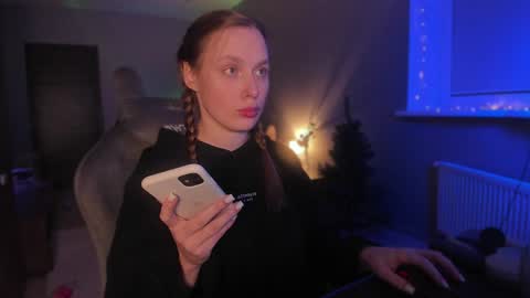 Snapshot of rachel_passion chatting on 12/17/24, 11:27 Diana online show from 12/17/24, 11:27