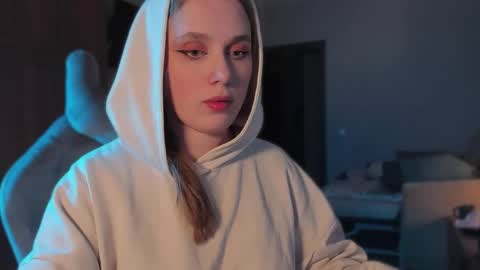 Snapshot of rachel_passion chatting on 01/11/25, 11:35 Diana online show from 01/11/25, 11:35