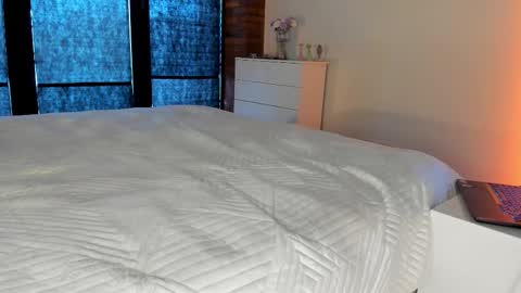 Sherryl online show from 02/26/26, 09:19