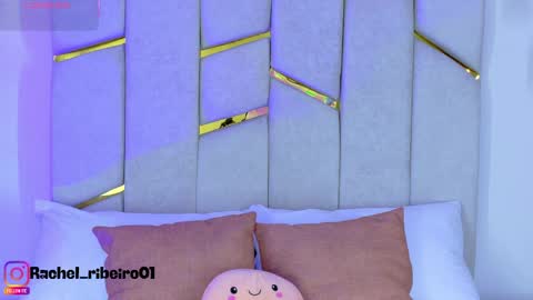 Rachel Ribeiro online show from 04/01/26, 01:41