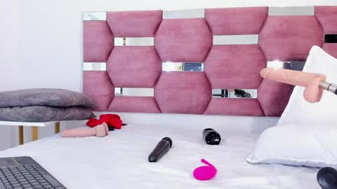  DALIANA  online show from 01/13/25, 02:28