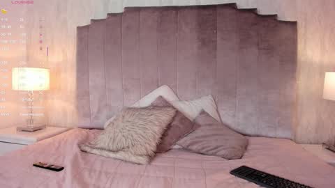 Mariana online show from 03/13/26, 07:31