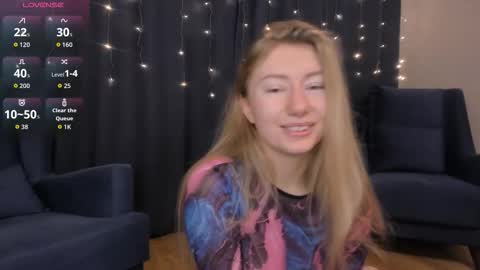 Snapshot of rachel_rut chatting on 01/08/26, 04:37 Rachel online show from 01/08/26, 04:37