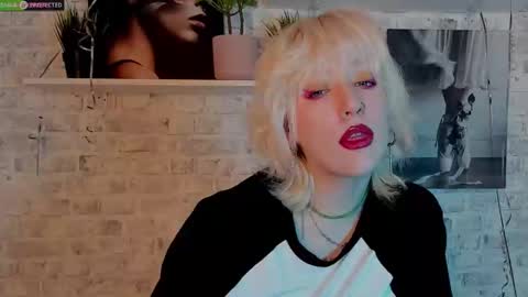 Snapshot of rachelcart chatting on 02/26/25, 03:32 RachelCart online show from 02/26/25, 03:32