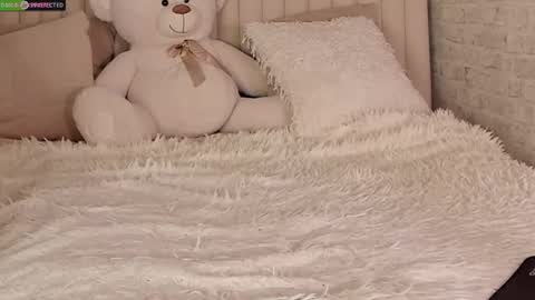 Snapshot of rachelcart chatting on 09/16/25, 03:07 RachelCart online show from 09/16/25, 03:07