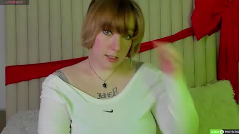 Snapshot of rachelcart chatting on 06/22/26, 03:08 RachelCart online show from 06/22/26, 03:08
