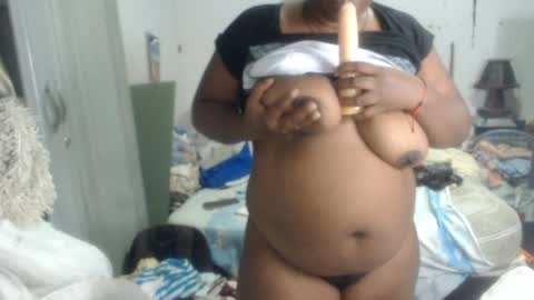 Snapshot of rachelexoticgirl chatting on 05/26/26, 04:08 rachelexoticgirl online show from 05/26/26, 04:08
