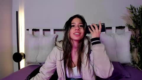 Rachell online show from 03/22/26, 04:05