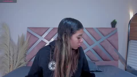 Rachell online show from 03/28/26, 04:34