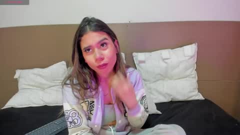 Rachell online show from 04/09/26, 04:01