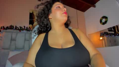 Snapshot of rachell_honey7 chatting on 11/24/25, 03:01 Rachel online show from 11/24/25, 03:01