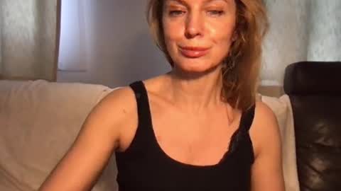 Rachel online show from 01/08/25, 01:20