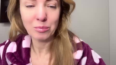 Rachel online show from 02/08/25, 06:12