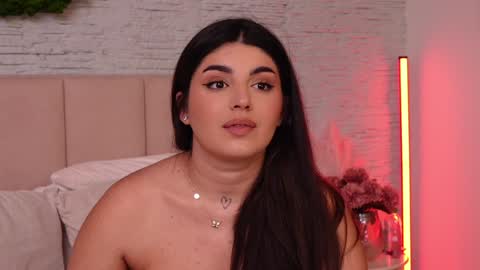 RachelSwaan online show from 12/06/24, 01:22