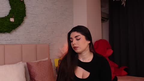 RachelSwaan online show from 01/16/25, 05:42