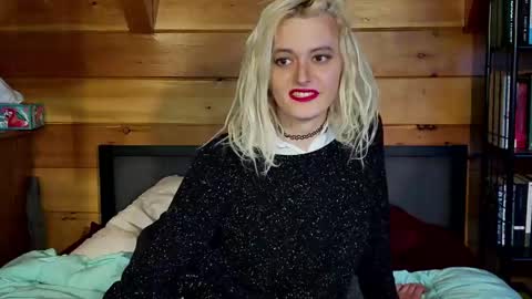 Rachel Price online show from 03/11/25, 07:47