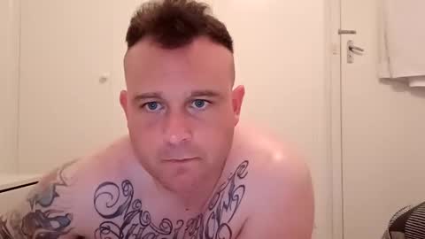 Racer..... Who wants to get Naked sex cock ass pussy online show from 01/05/25, 10:21