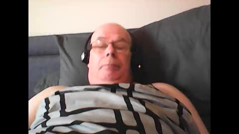 Snapshot of rader50 chatting on 03/08/26, 11:03 rader50 online show from 03/08/26, 11:03