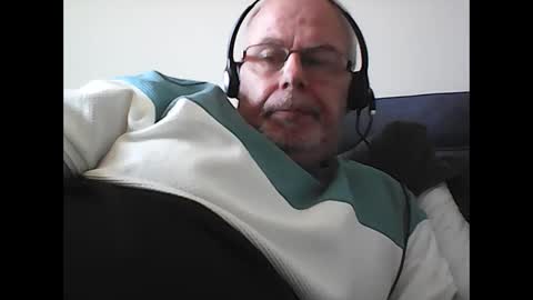 Snapshot of rader50 chatting on 04/06/26, 11:22 rader50 online show from 04/06/26, 11:22